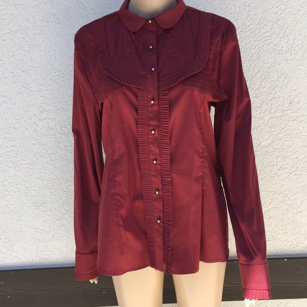Exetera Paris burgundy blouse Peter Pan collar